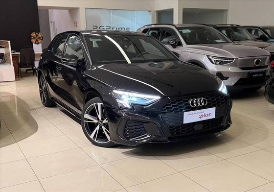 AUDI A3 2.0 40 TFSI MHEV SPORTBACK PERFORMANCE BLACK S-TRONIC